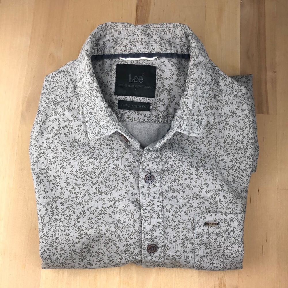 Lee button down shirt
